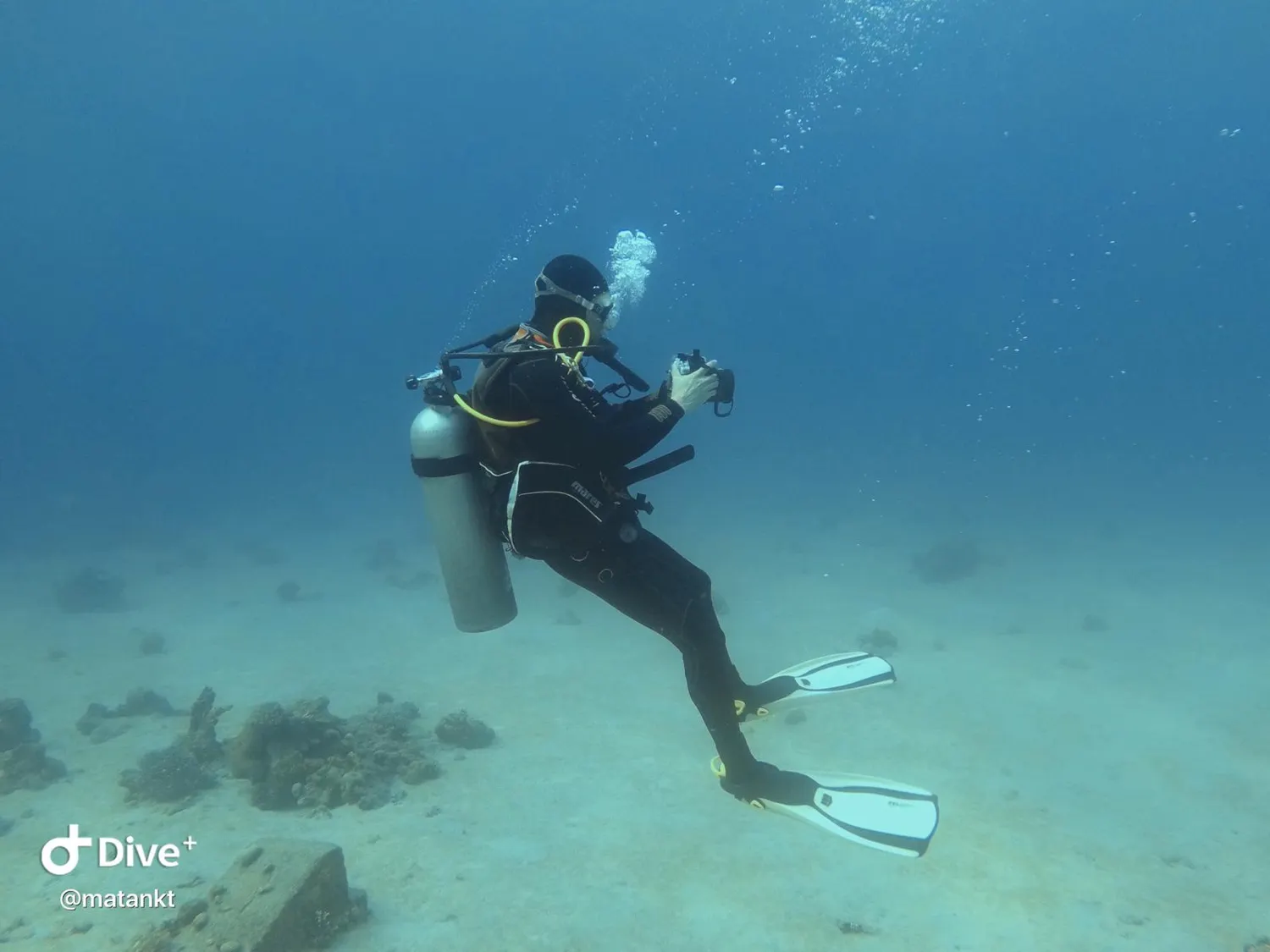 Underwater filming